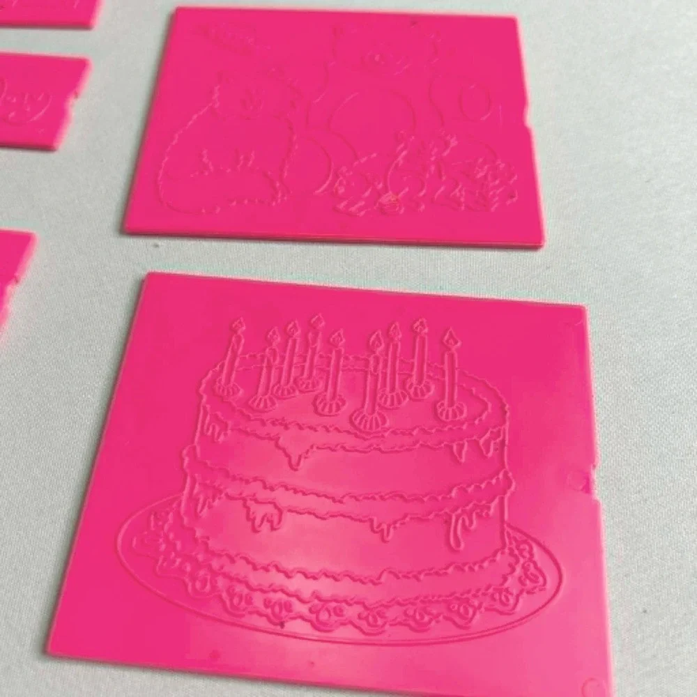 Vintage Tomy Great Greetings Rubbing Plate Art Set Pink 9 Reversible Plates